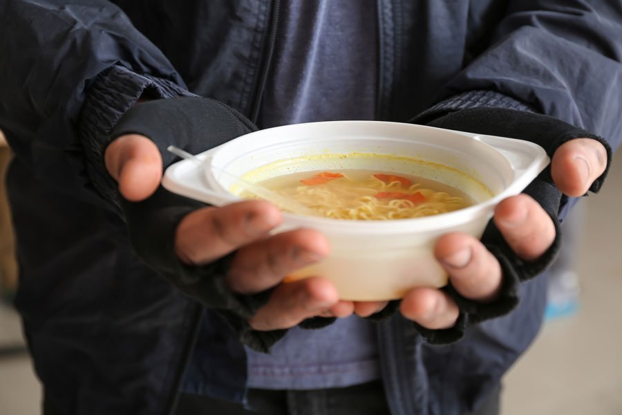 hands with food